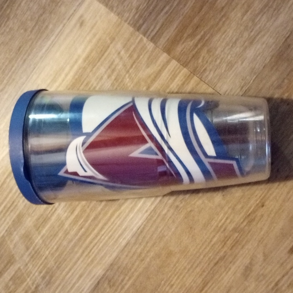 Colorado Avalanche tervis cup